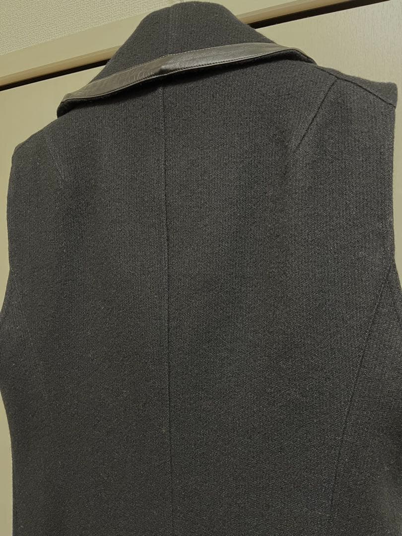 定価13万イヴ・サンローラン コレクション着ウールベスト ステファノ・ピラーティ