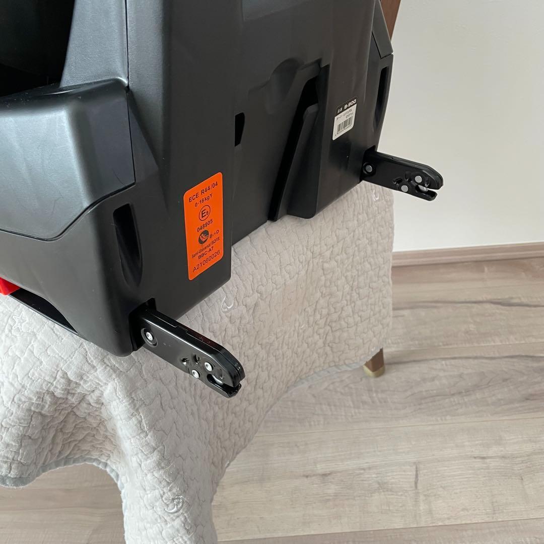 【超美品♡】チャイルドシート　マムズキャリー　ターンレジェfix グレー⭐︎