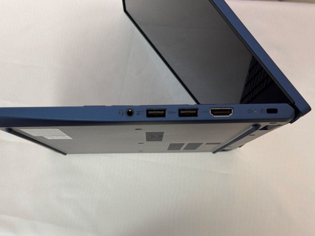 NEC LAVIE N1375HAL intel 13世代i7 16/512GB