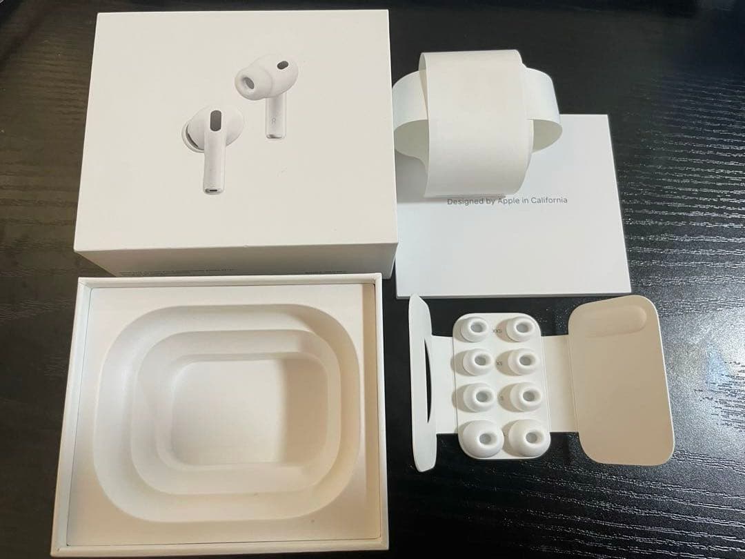 美品 AirPods Pro 3 2025年12月購入 ケース付き