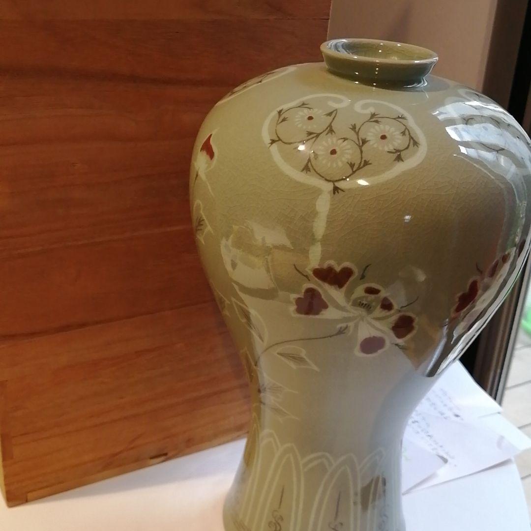 青磁壺　花瓶　色絵アンティーク？骨董？