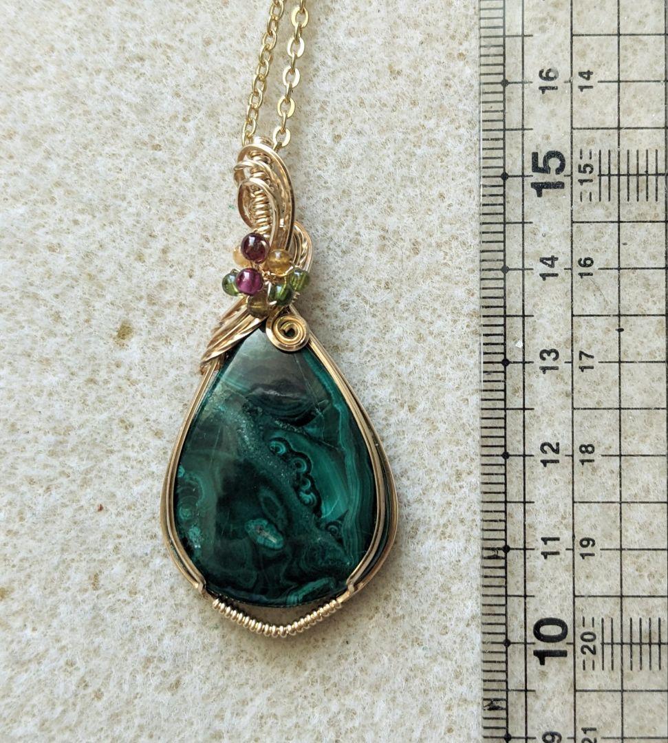 【専用】サービス品K14gfマラカイト❅ワイヤーアートペンダントトップ他1点☆