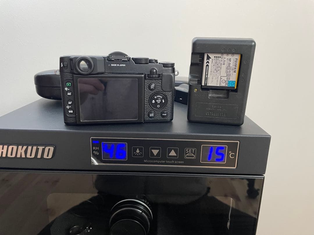 【希少】FUJIFILM X10 富士フィルム　ジャンク扱い