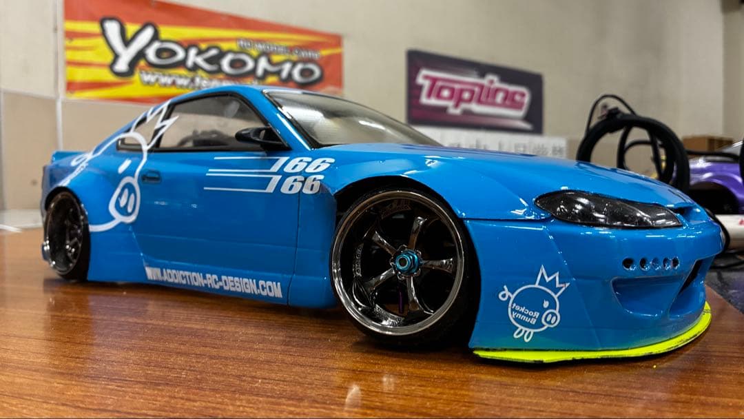 アディクション パンデム ロケットバーニー S15 ボディのみ