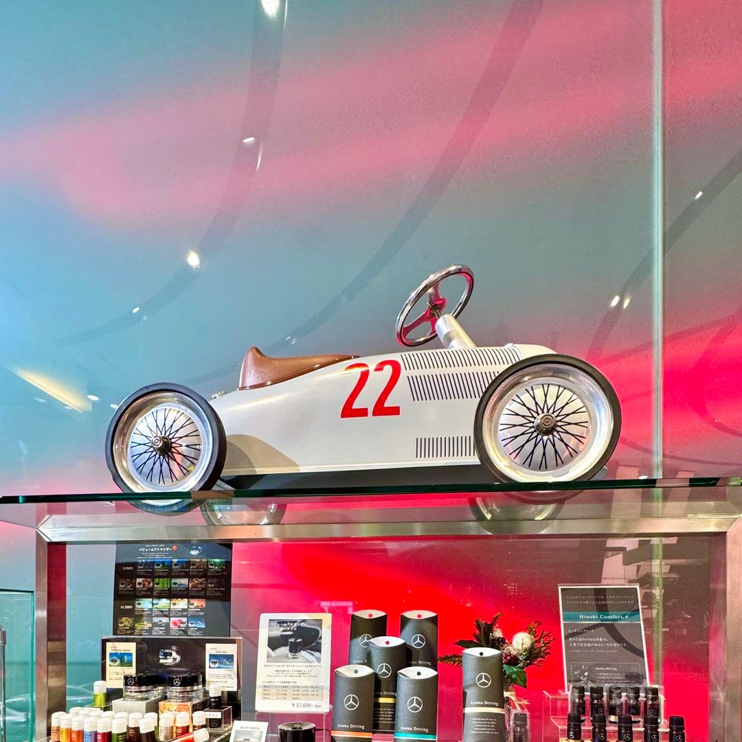 Mercedes-Benz 純正 ボビーカー シルバーアロー オブジェにも最適