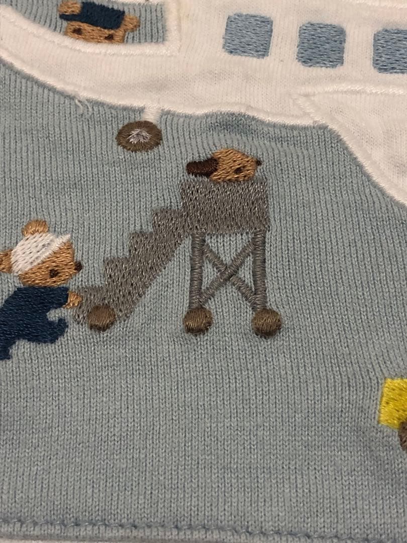 familiar ファミリア　長袖　ロンT ９０　恐竜　飛行機　空港　男の子