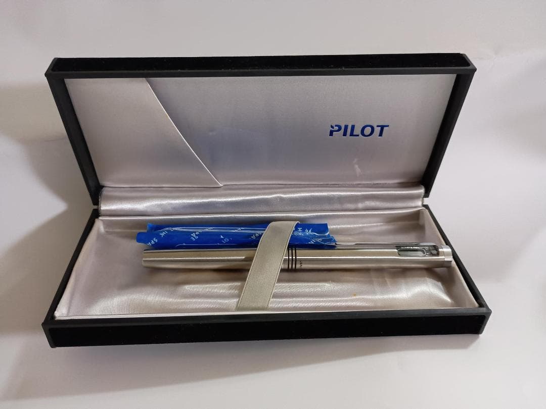パイロット万年筆　MRミューラー　時計付き