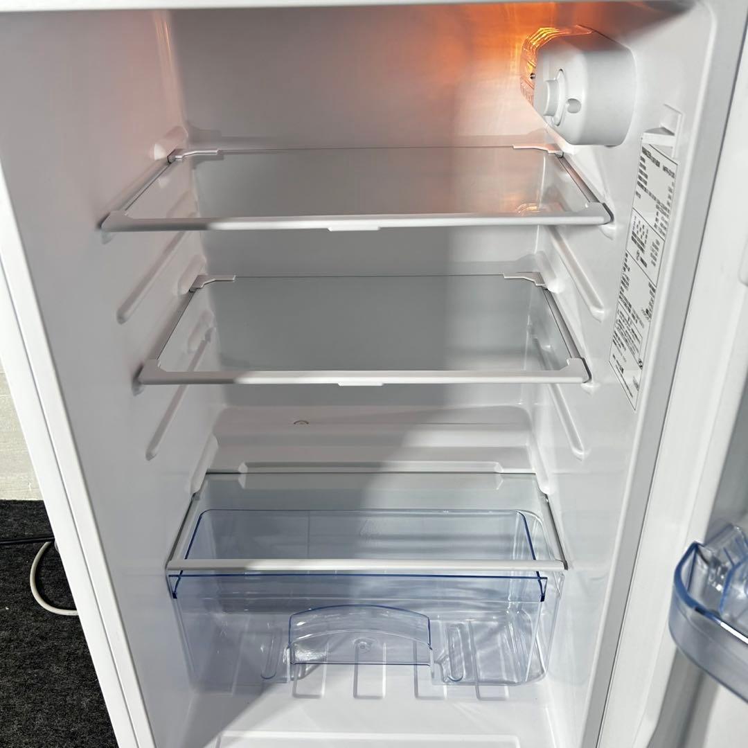 YAMAZEN 冷蔵庫 MFR-D130 単身用 ひとり暮らし 家電 d4822