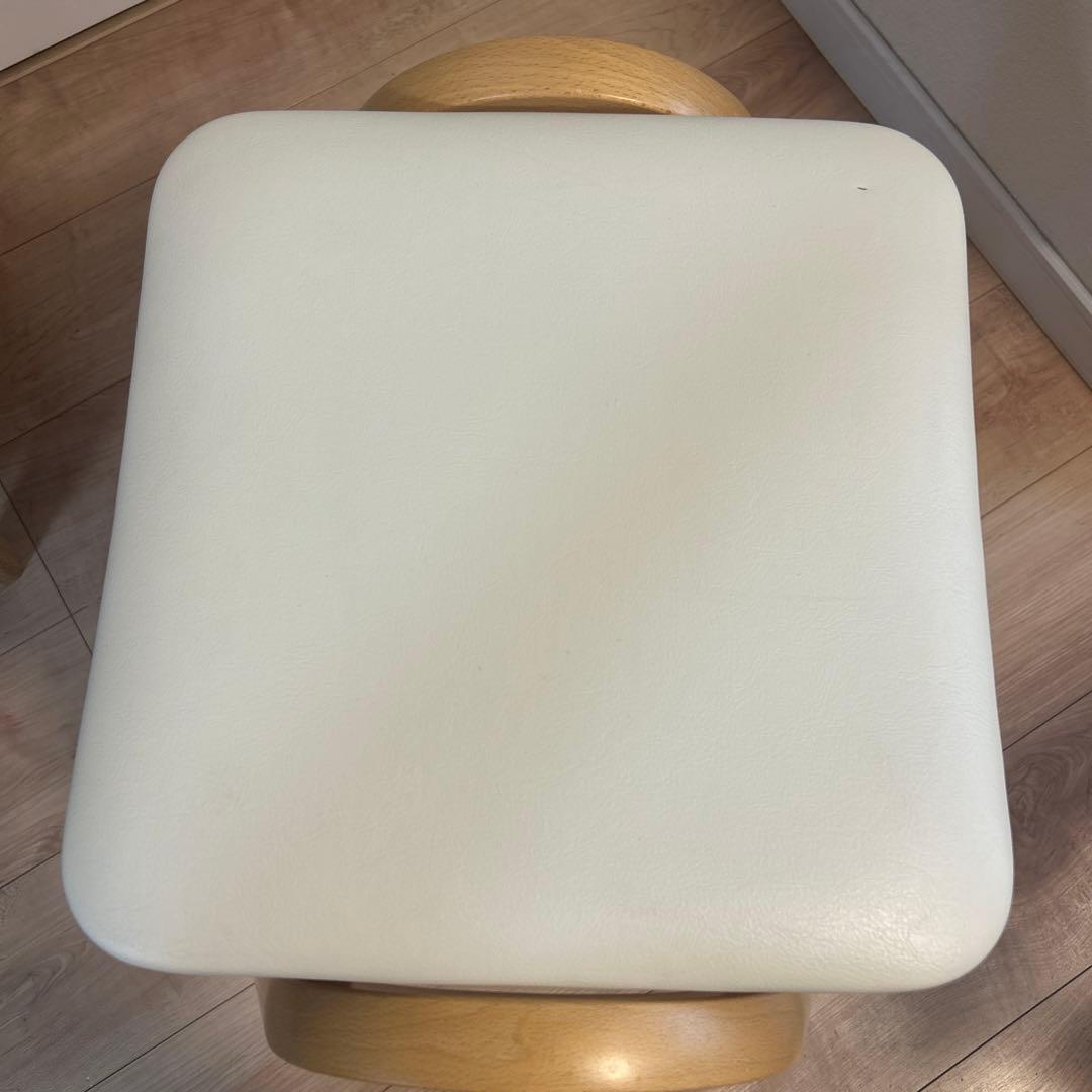 大塚家具　天然木スツール　秋田木工　品番202