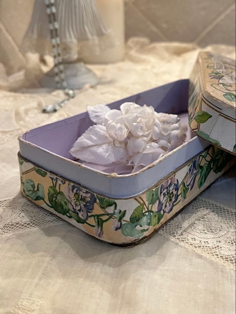 ◆フランスアンティーク｜レア1900年代パリ石鹸箱アールヌーボー紙箱すみれ紫花