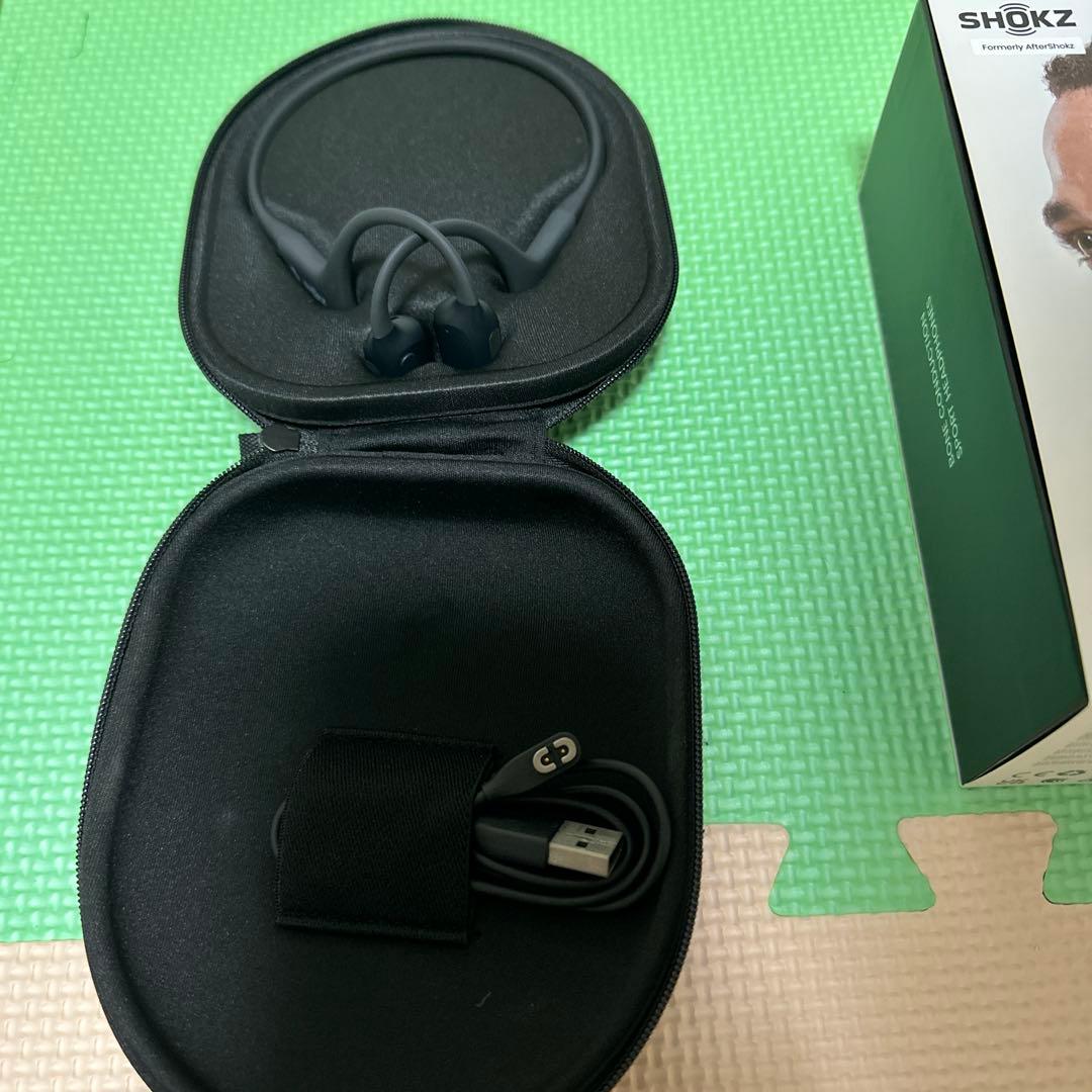 SHOKZ OPENRUN PRO 骨伝導イヤホン