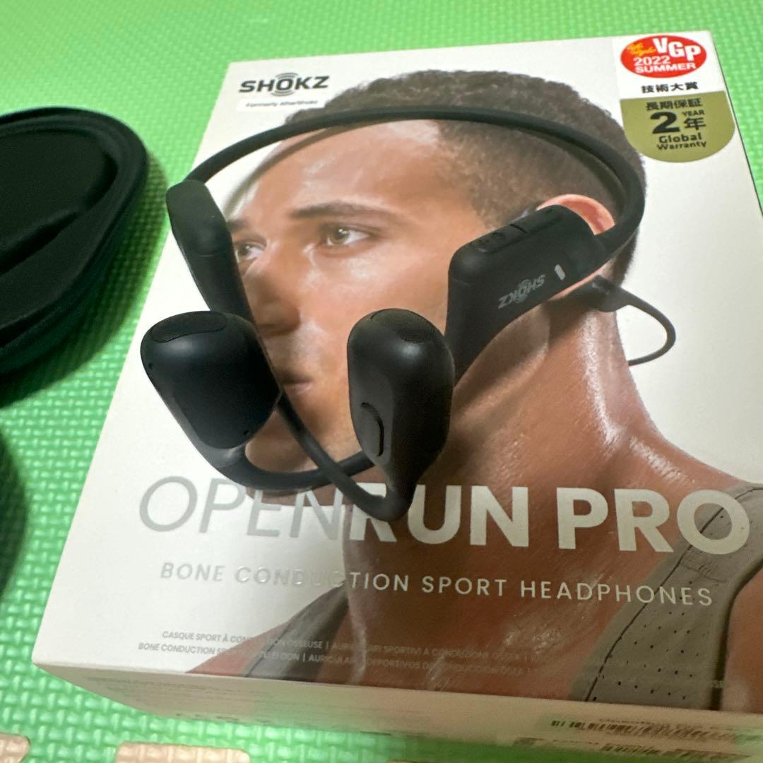 SHOKZ OPENRUN PRO 骨伝導イヤホン