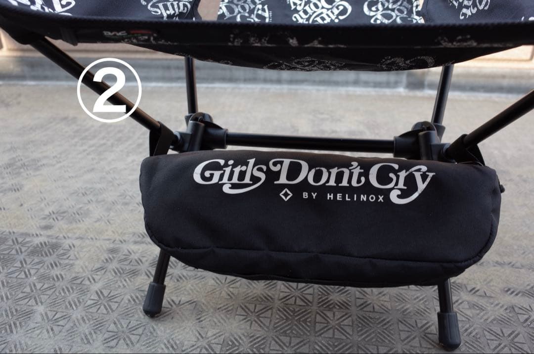 【希少2脚セット】Girls Don't Cry BY HELINOX