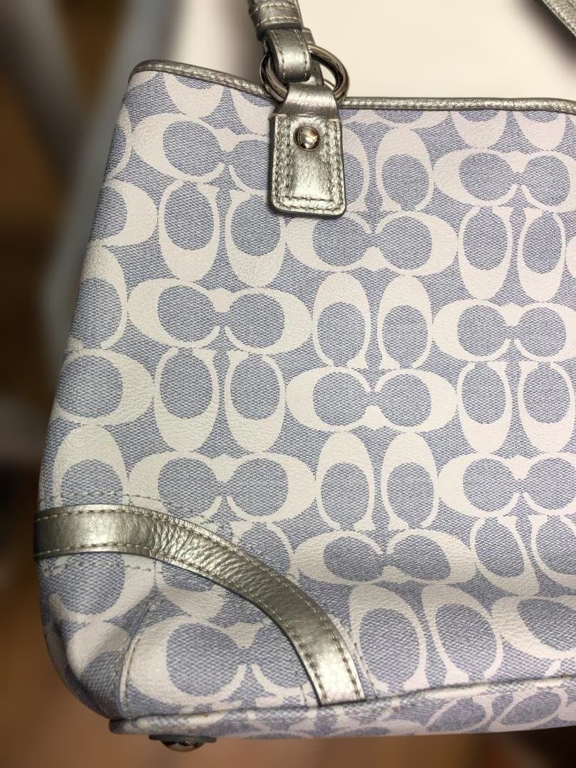 未使用品 COACH コーチ トートバッグ ２WAY　ライトグレー　シグネチャー