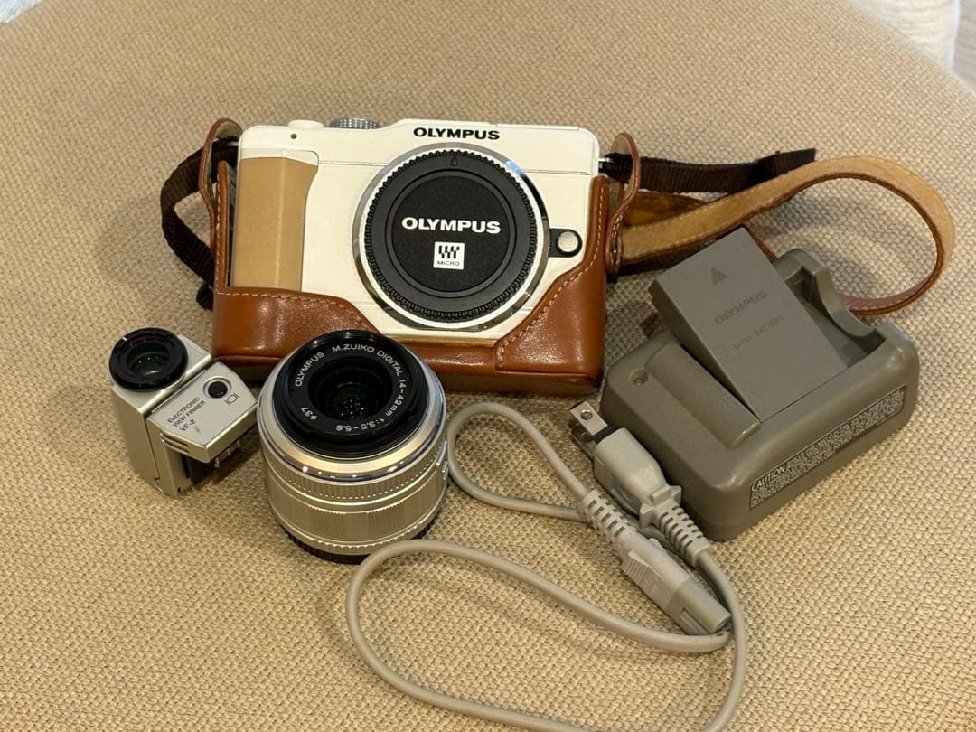 [ジャンク品]OLYMPUS PEN Lite E-PL1S