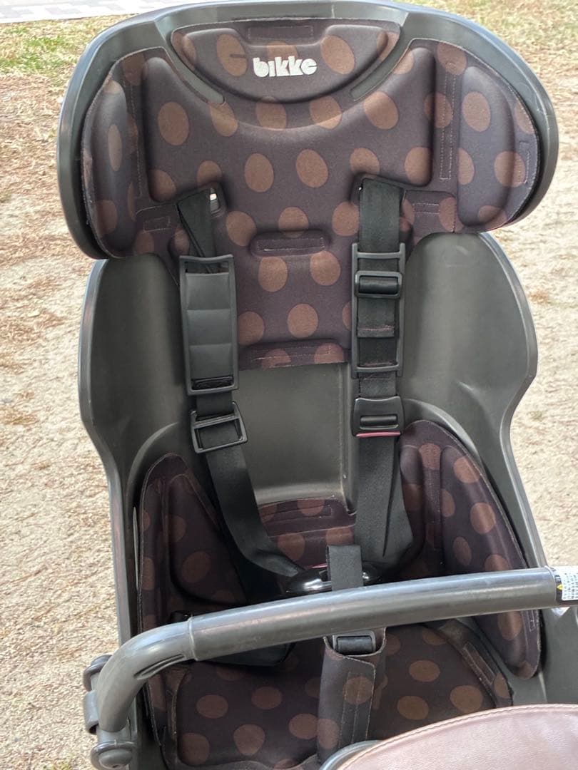 人気良品！！bikke 2b 非電動　20型 3段ギア チャイルドシート付き