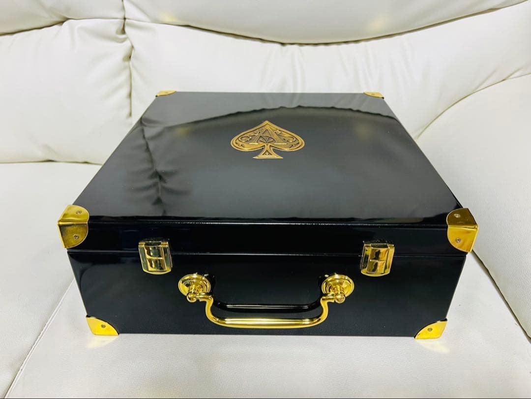 アルマンド トリロジー　ゴールド　ピンク　シルバー　ケース付き！正規品　未開封