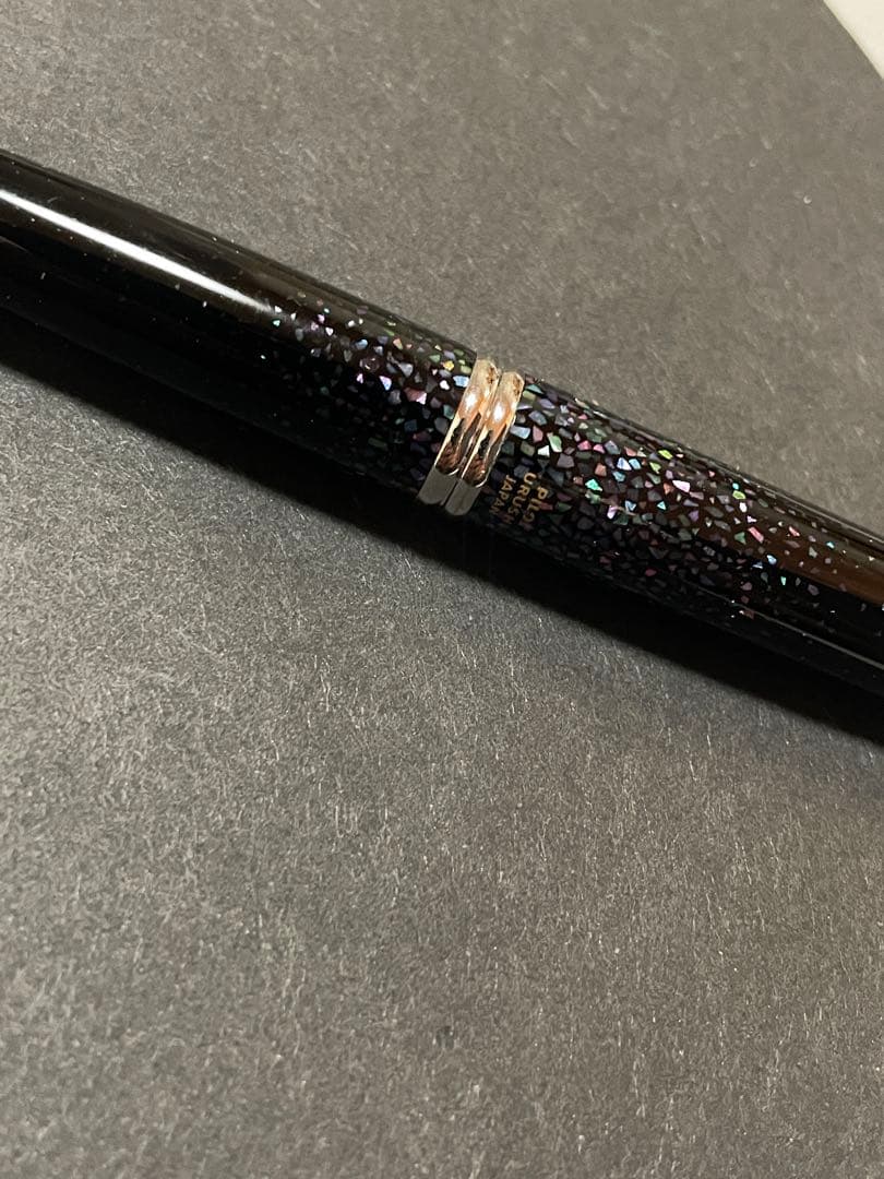 八*重様 PILOT 万年筆　キャップレス螺鈿　F 細字