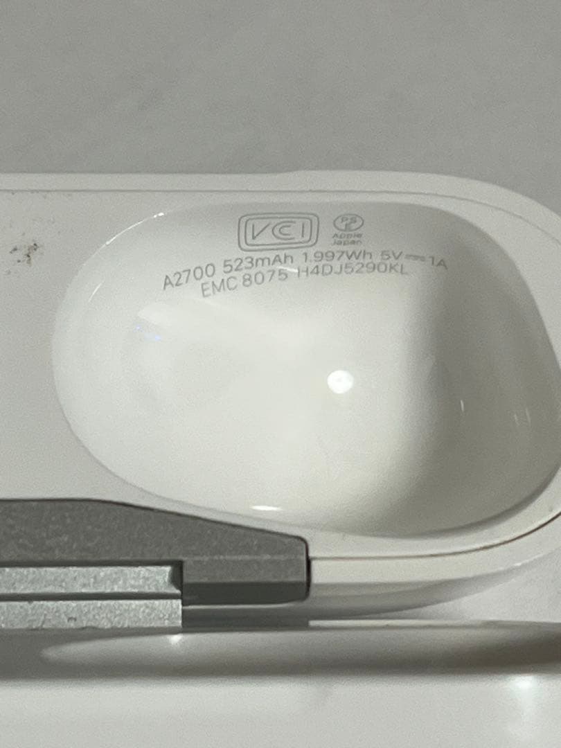 AirPods pro 第2世代 lightning MQD83J/A