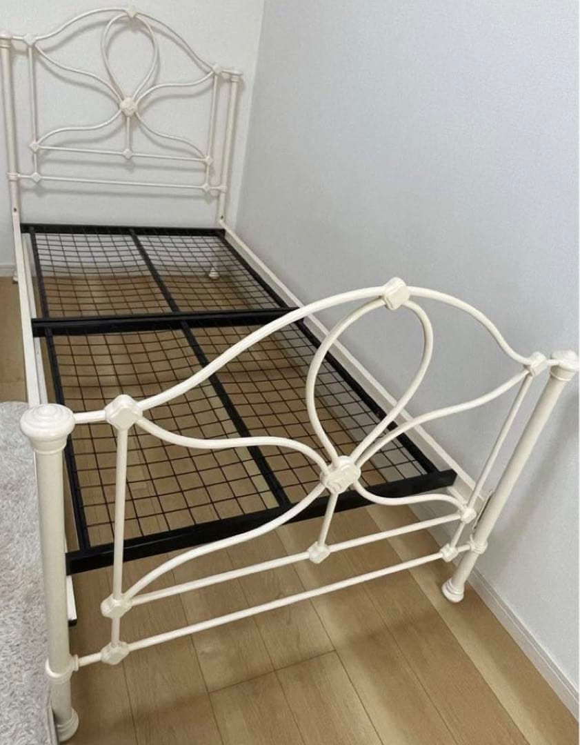 【アココ】⭐︎希少⭐︎ベットフレーム　シングル