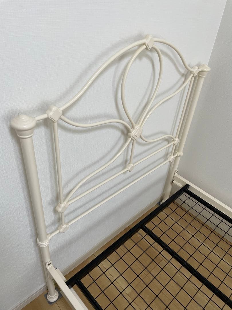 【アココ】⭐︎希少⭐︎ベットフレーム　シングル