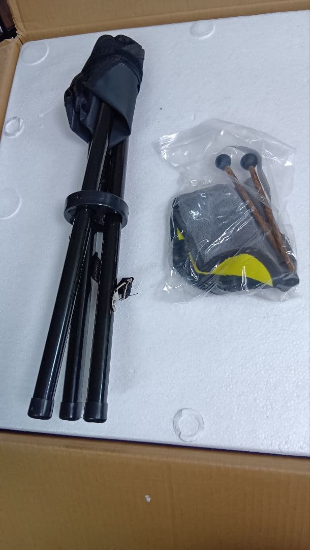 ハンドパン　小ぶりの49センチ　10音　Dマイナー　A＝432Hz