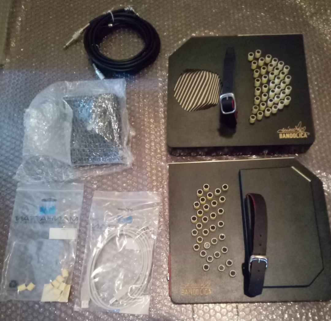 電子バンドネオン　BANDOLICA AT-1 Troilo 左右　バンドリカ