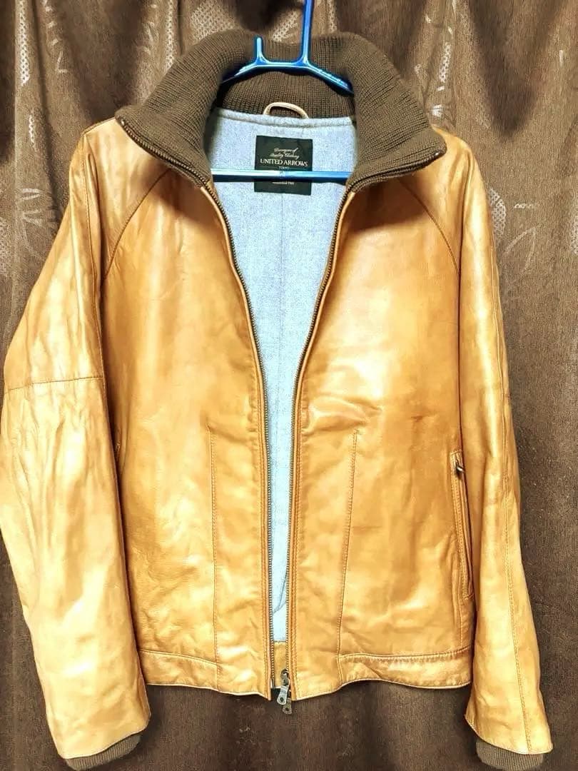 ユナイテッドアローズ・レザーライダース シングル襟もとニット・Ｌサイズ・ラム革