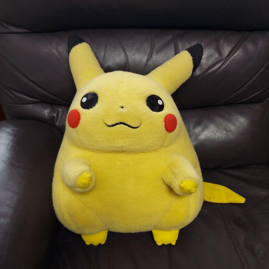 ピカチュウ 等身大 ぬいぐるみ トミー製