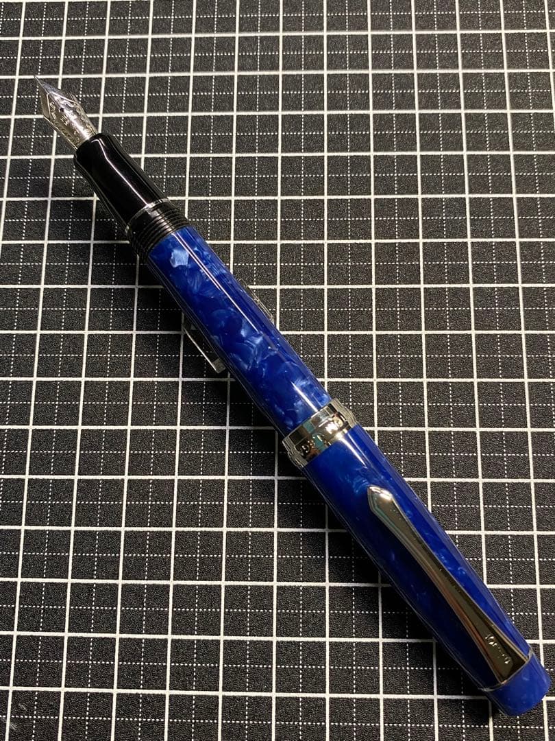 PILOT CUSTOM LEGANCE Blue 万年筆　字幅F