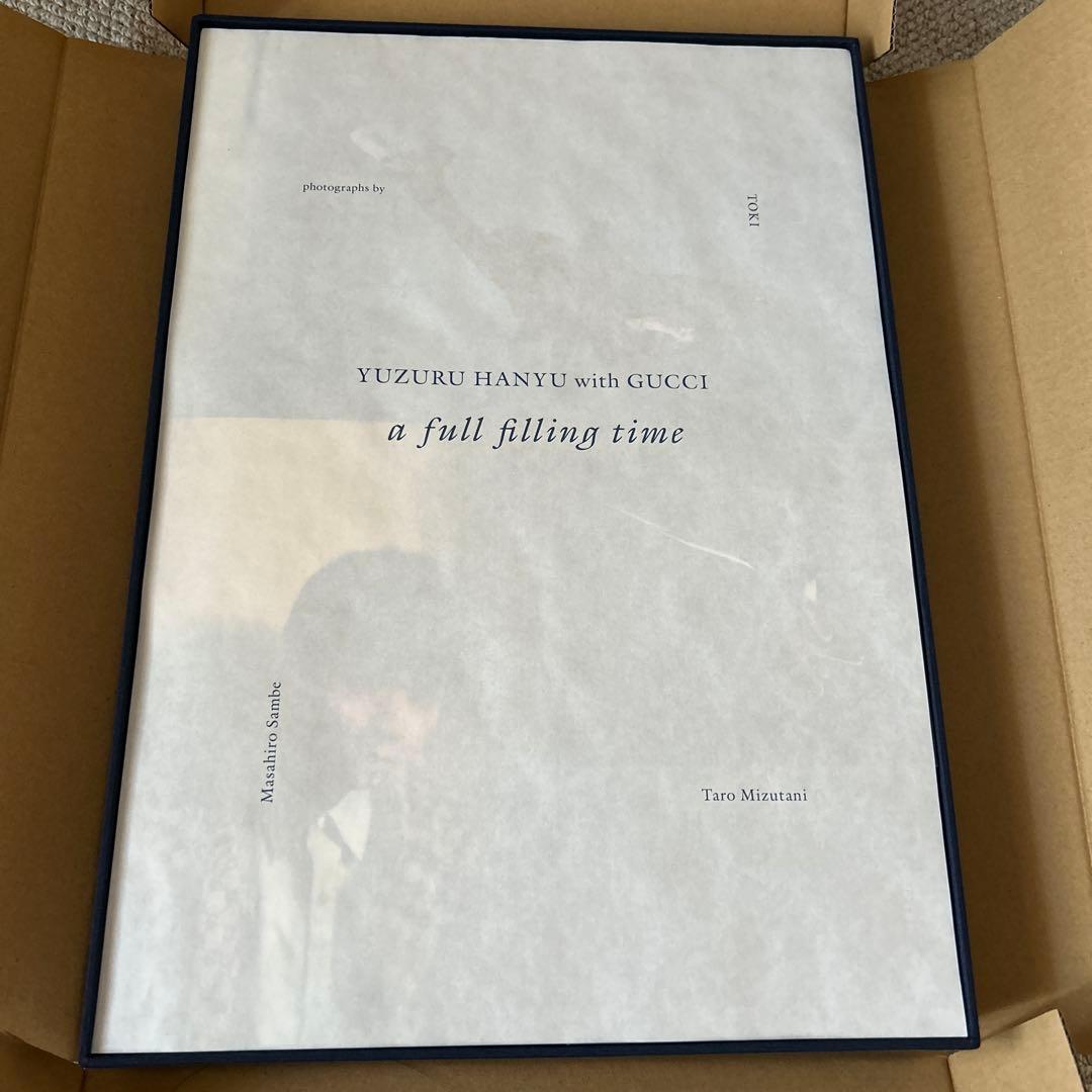 羽生結弦　グッチ　gucci 写真集　おまけ付き
