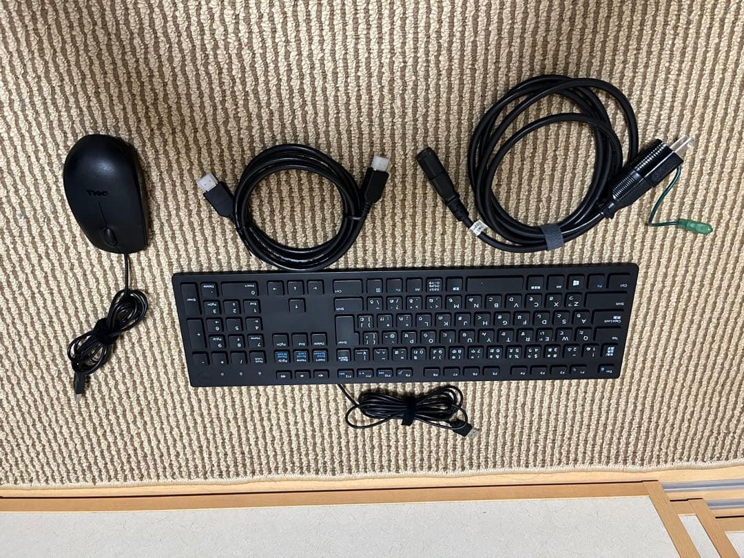 Windowsデスクトップ Dell Vostro 3267 Core i5 8GB 250GB SSD