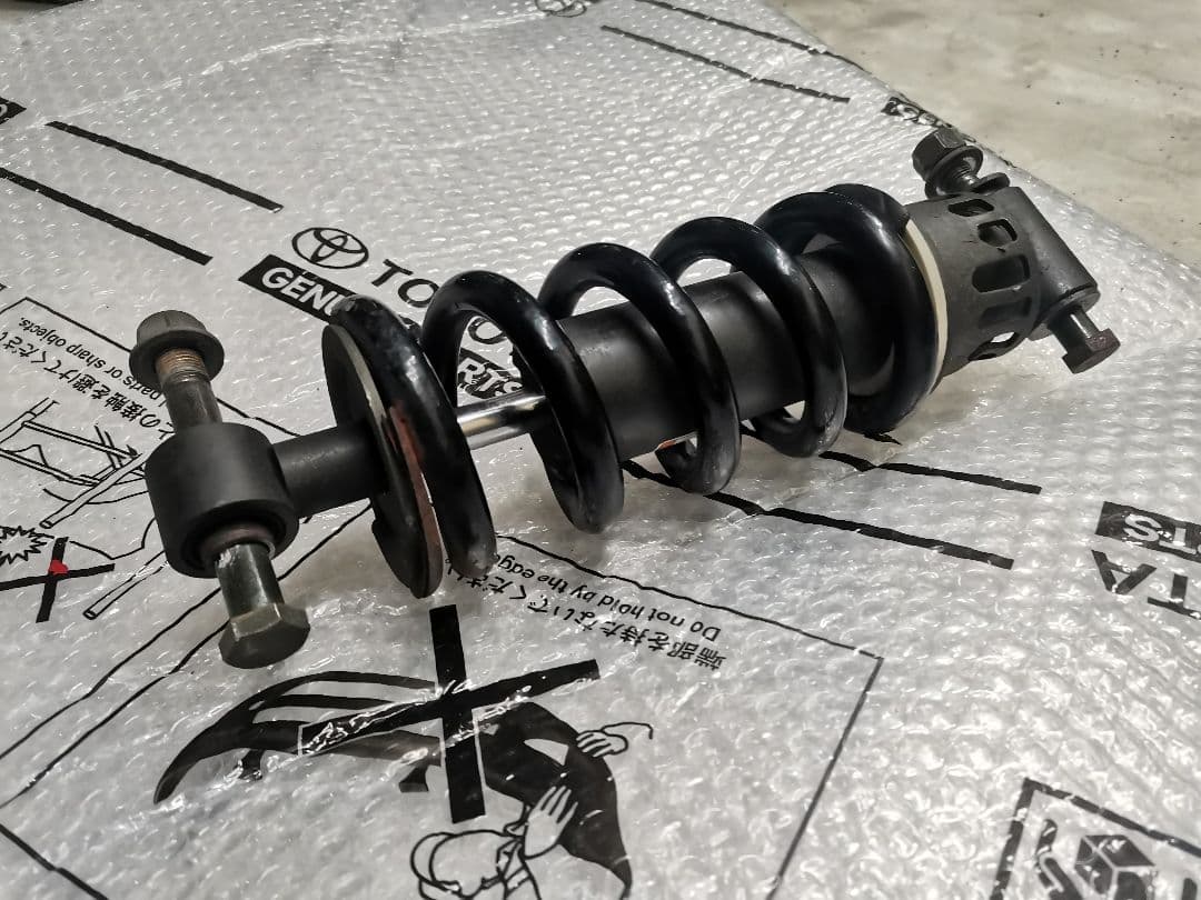 ドラッグスター400 純正 リアサス