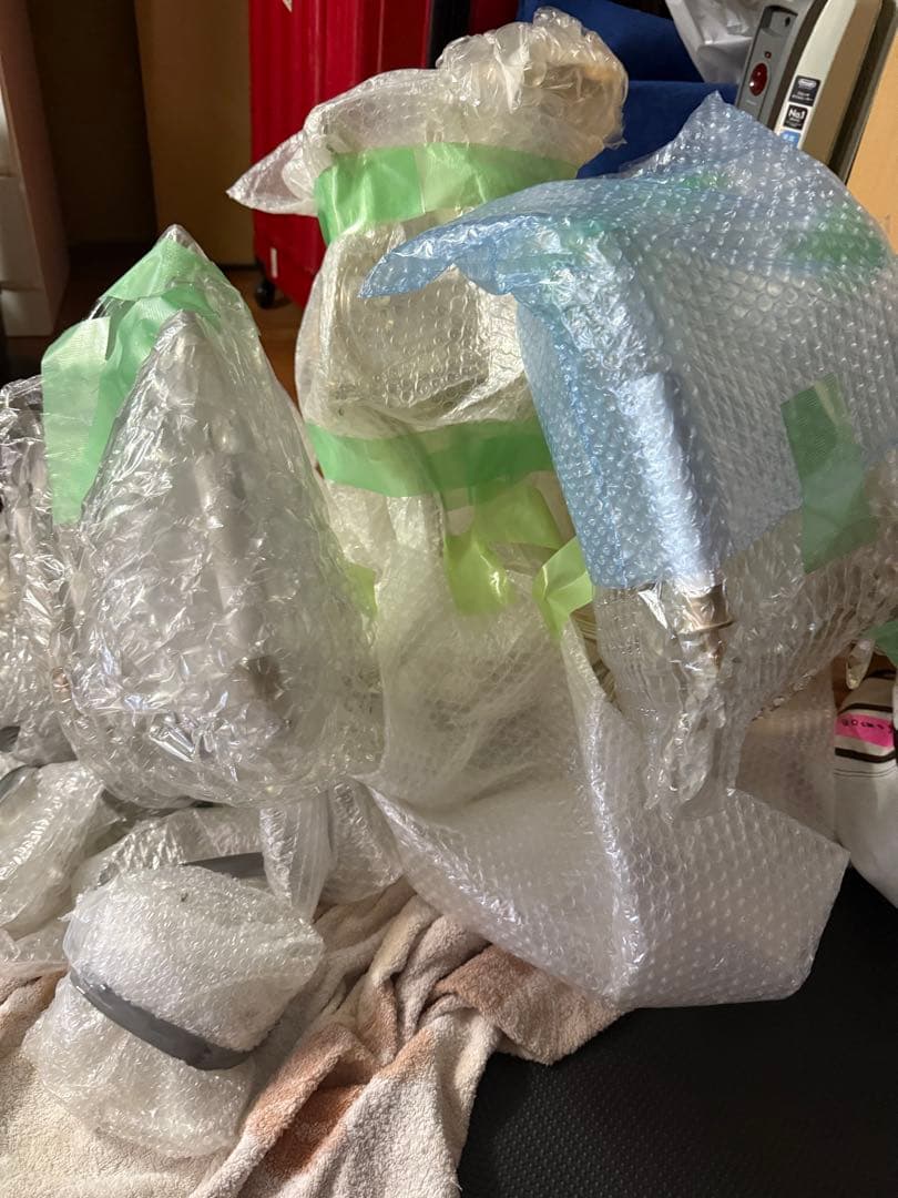 クリスタルガラス　ゴールドメッキスペイン製　ハンドメイド　シャンデリア引き取り