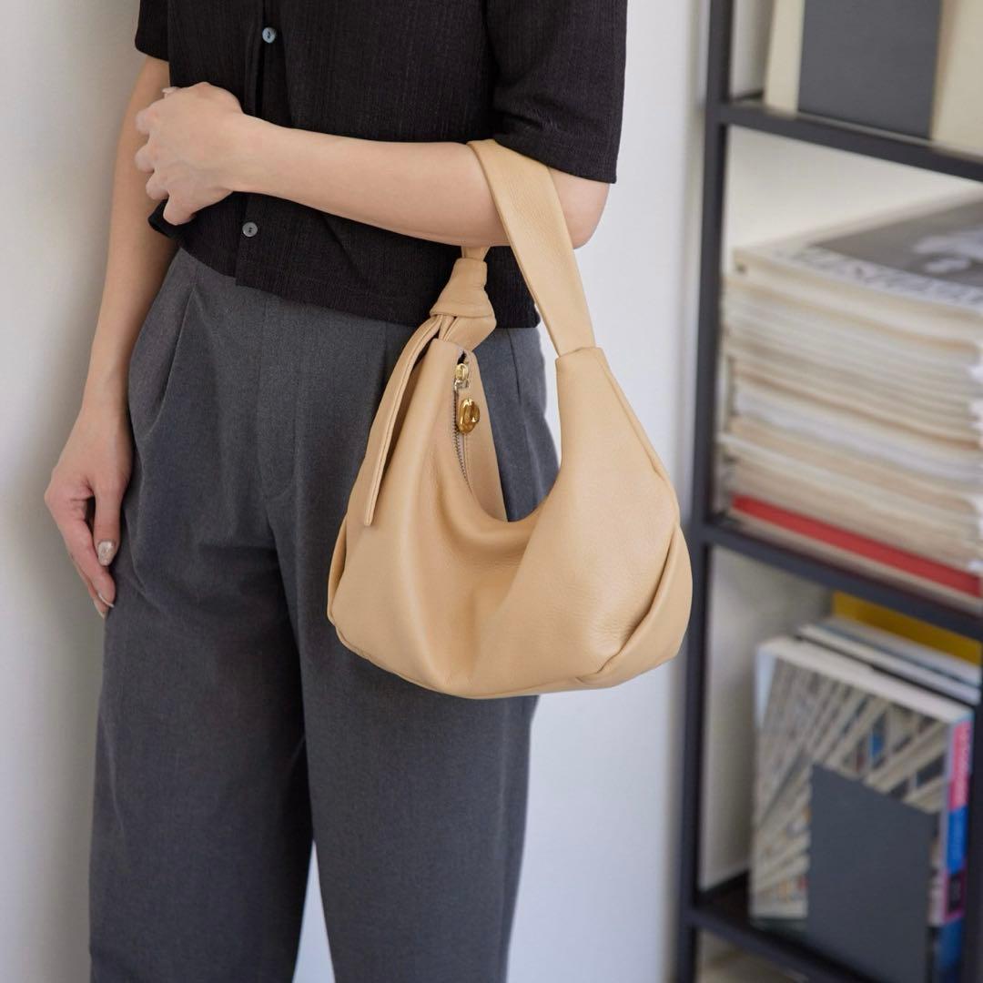 週末価格【即購入可】gemeil ノットワンハンドルバッグ