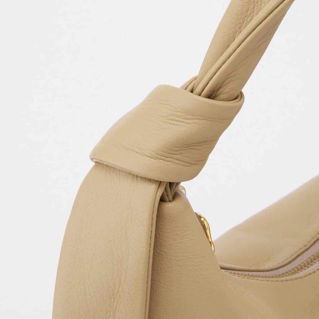 週末価格【即購入可】gemeil ノットワンハンドルバッグ