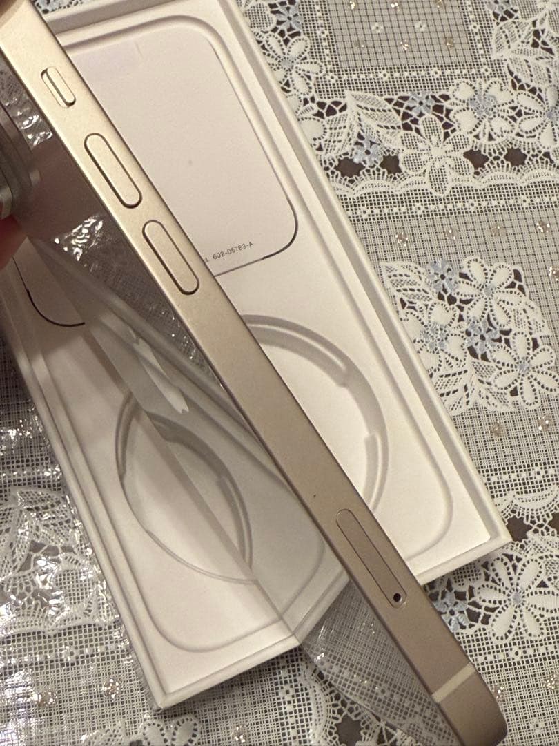 【美品】iphone14 128GB スターライト