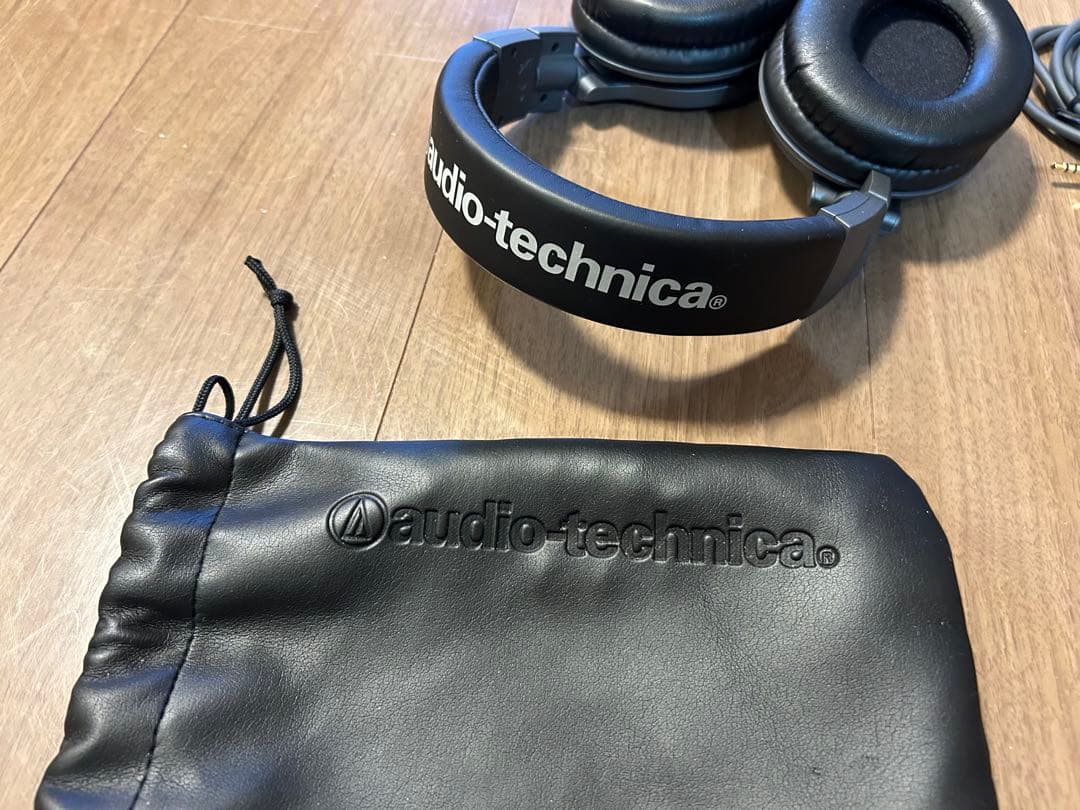 [未使用に近い] audio-technica ヘッドホン ATH-M40x