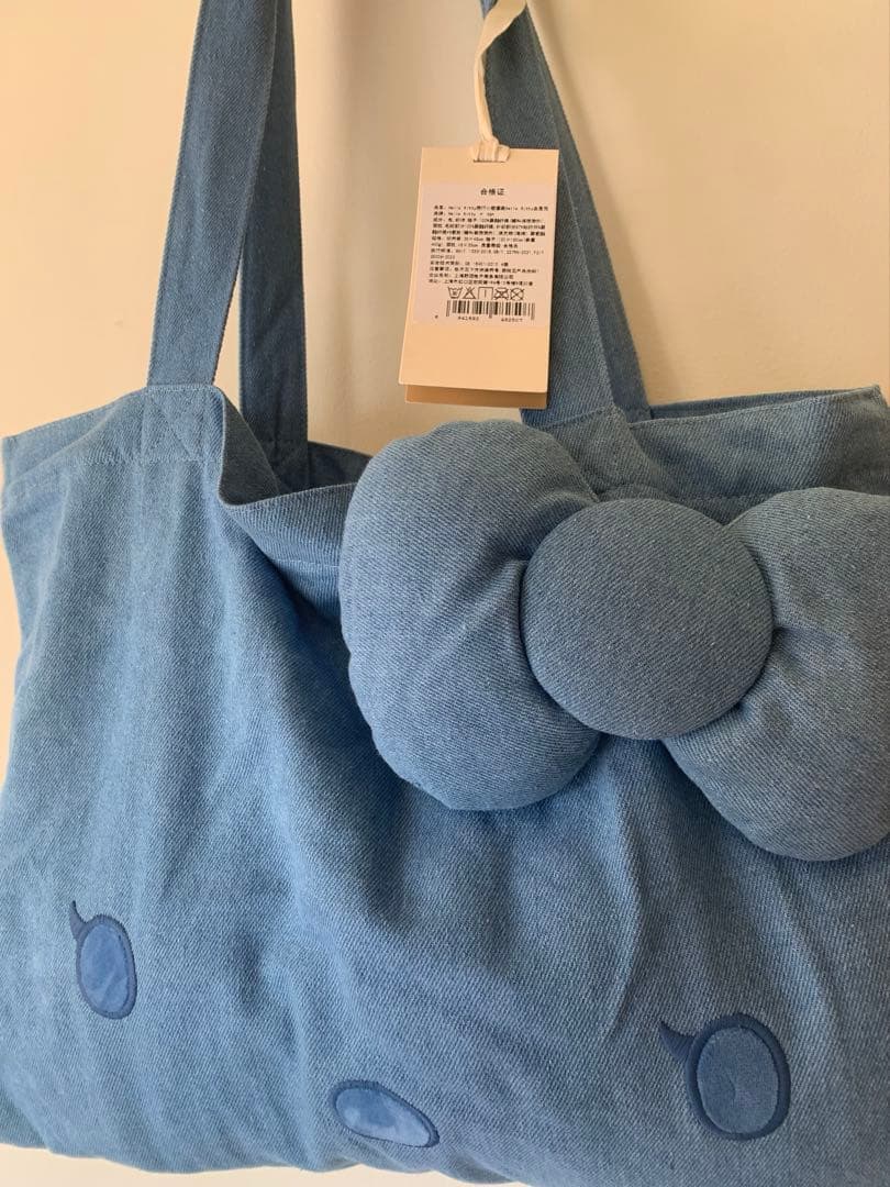 K*i様 【中国限定】Hello kitty×tbh トラベル　2点