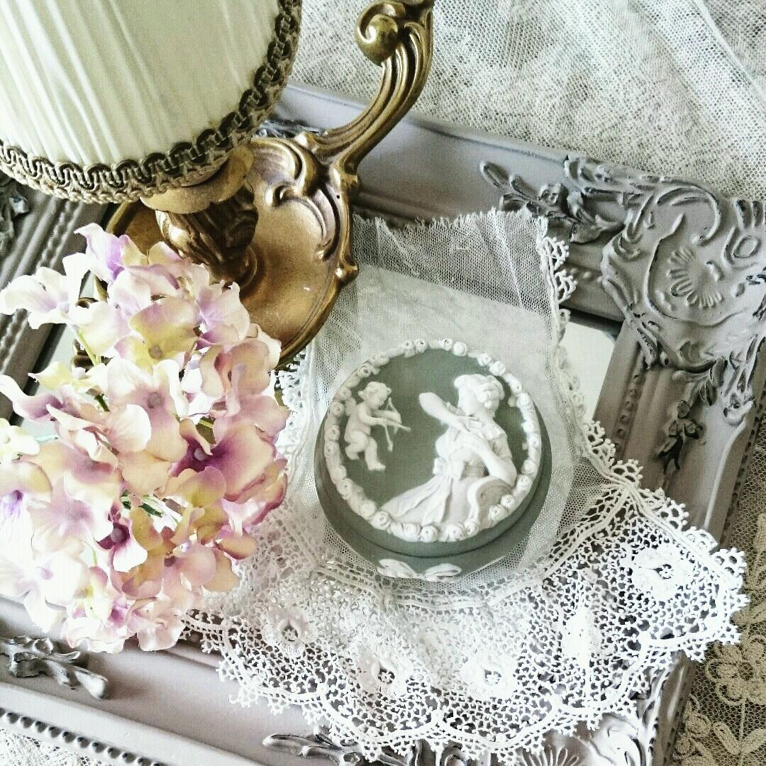 アンティーク小物入れ☆