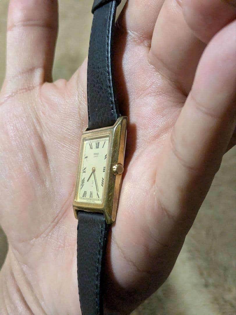 SEIKO シャリオ タンク 稼働 2620-5150 セイコーQZヴィンテージ