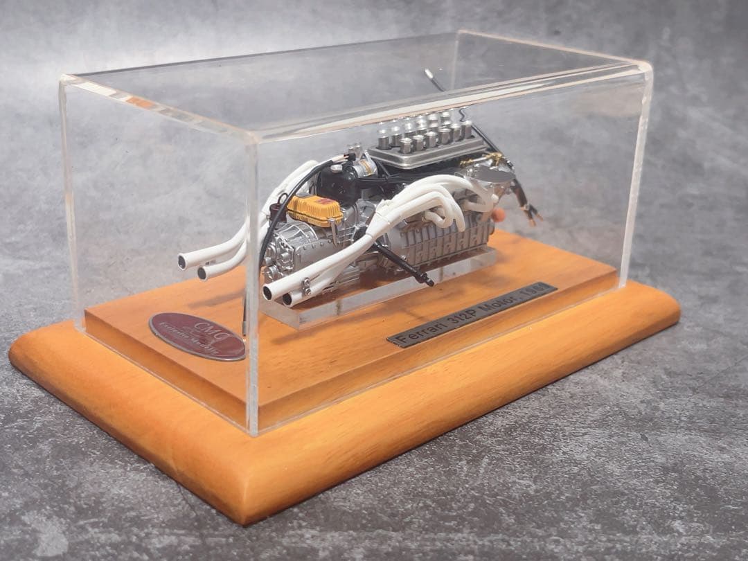 1/18 CMC フェラーリ 312P 1969 ケース付きエンジン