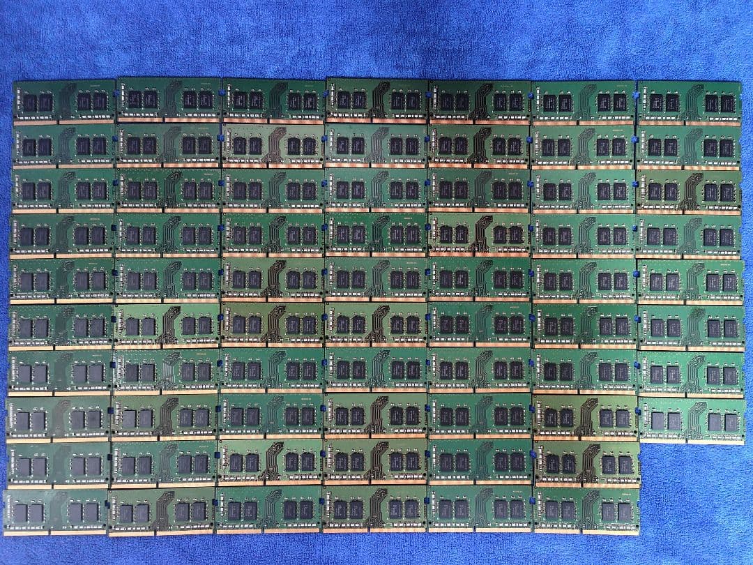 SKhynix メモリ PC4-2666V 8GB × 68枚セット