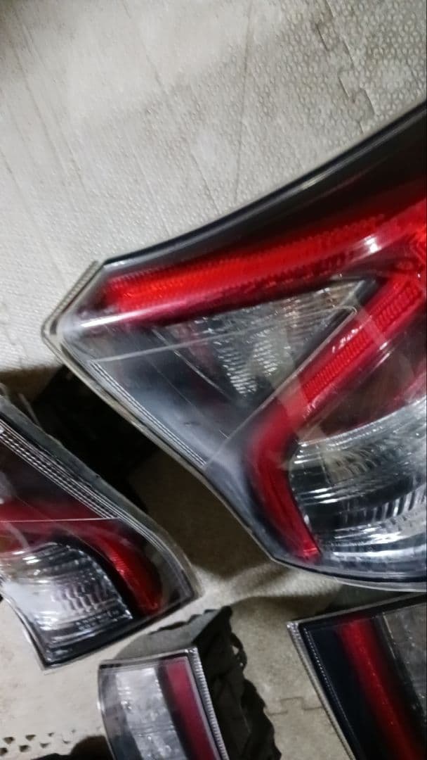 50プリウス前期テールランプ 4個セット