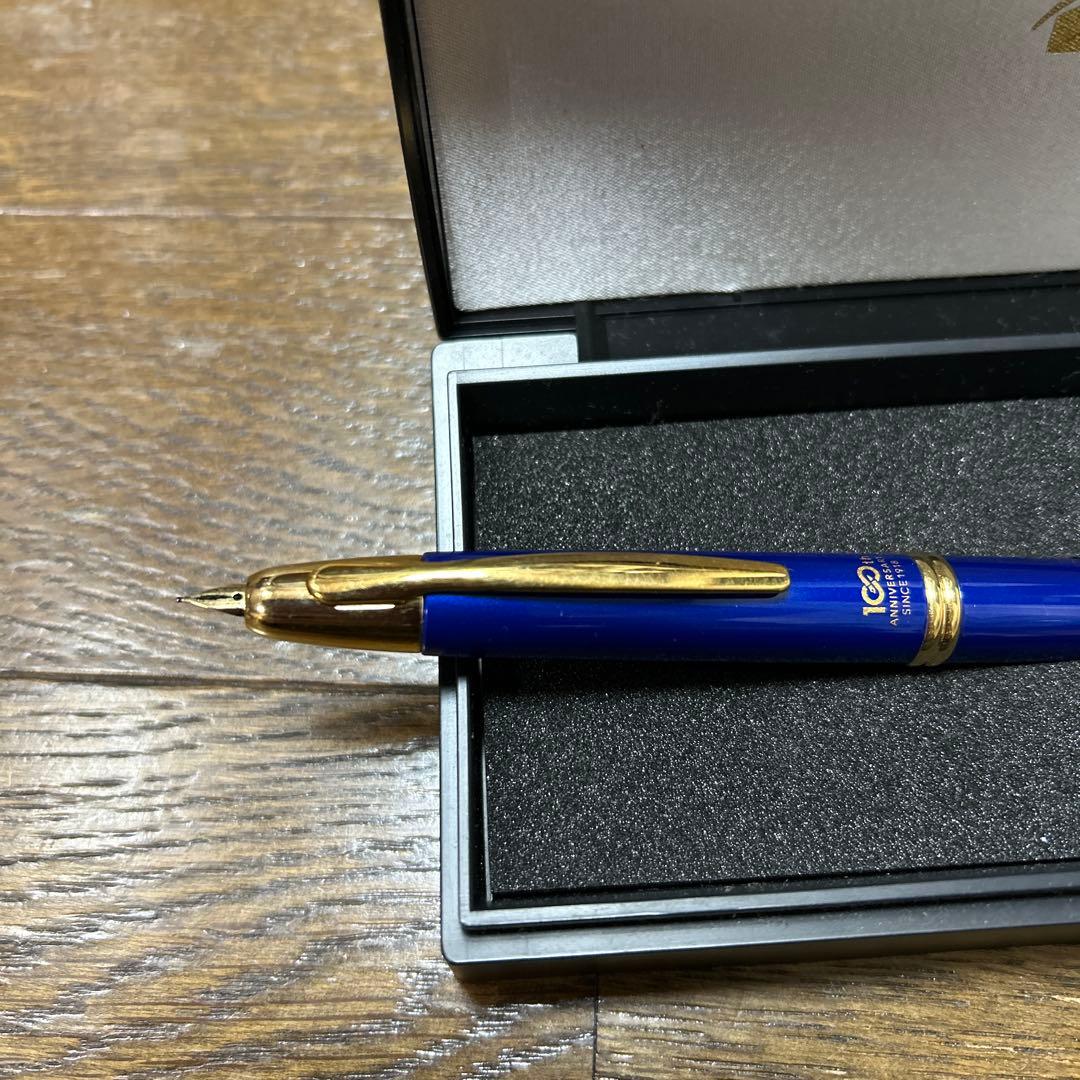 S*S様 パイロット100周年記念　ノック式万年筆