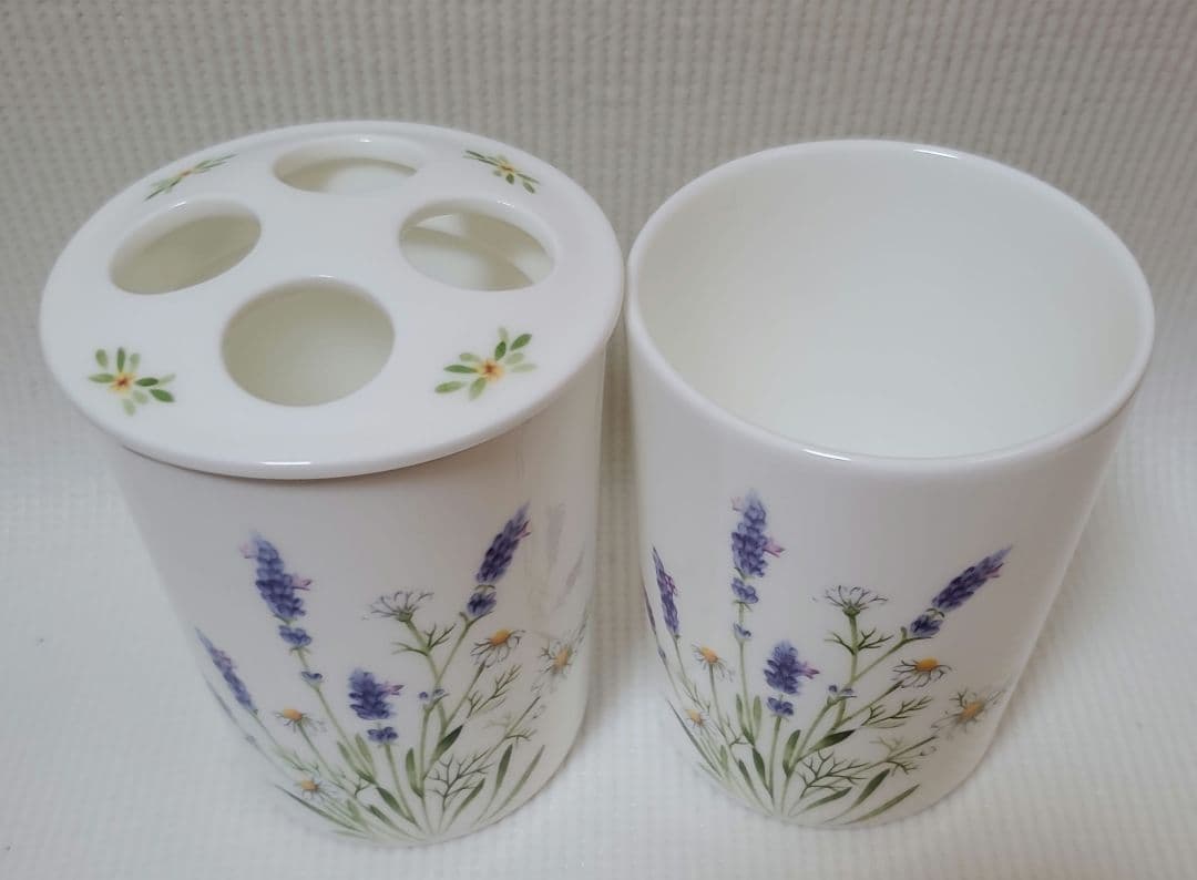 【美品】【洗面セット】CERAGIO FINE BONE CHINA NIKKO