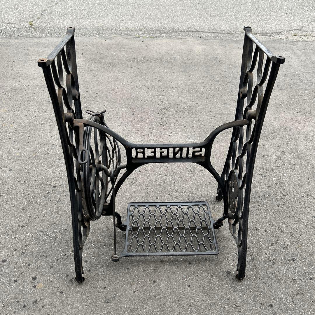 シンガー　網目ミシン脚　ミシン台　テーブル脚　アンティーク　レトロ　b11