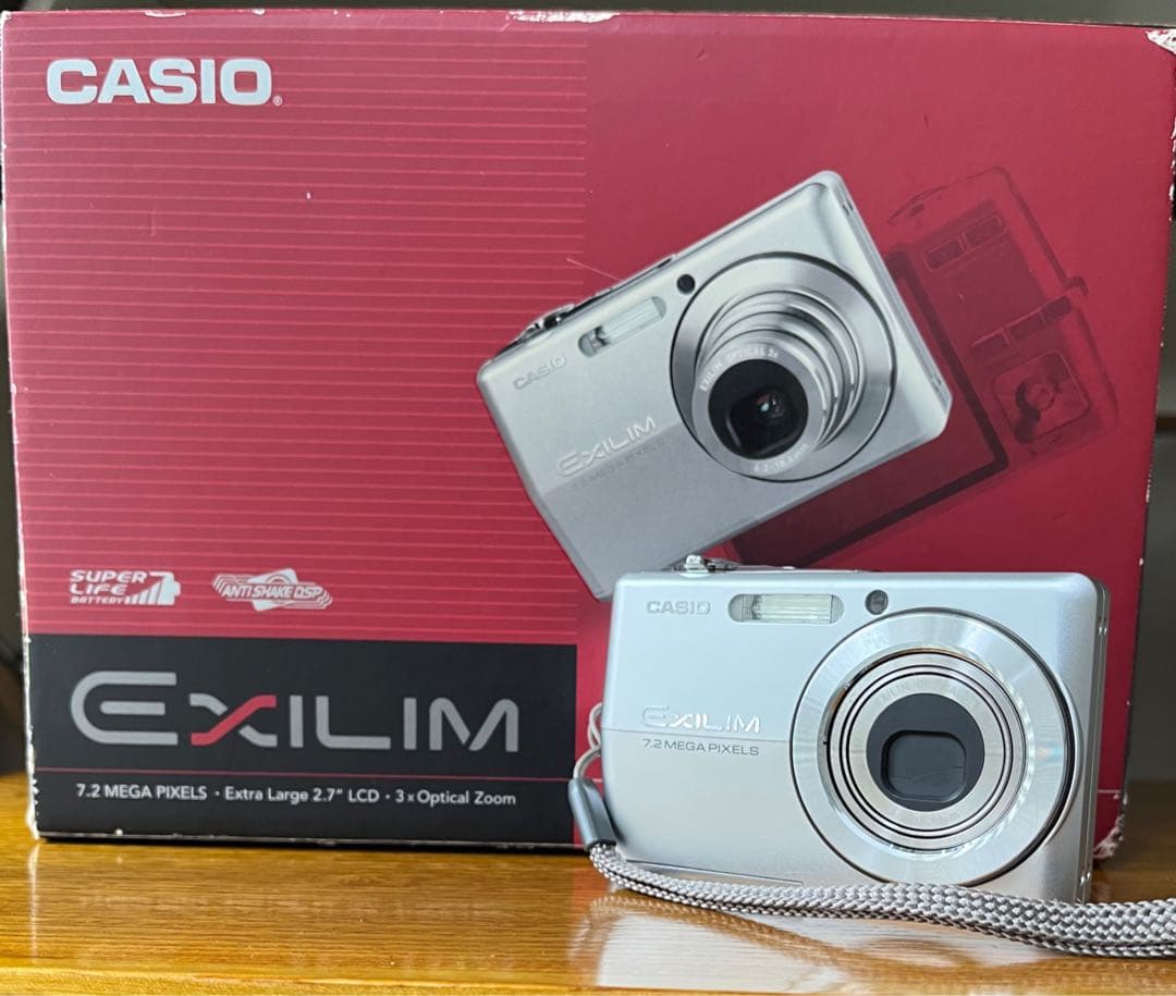 CASIO カシオ 動作確認済みEXILIM EX-Z700 デジカメ