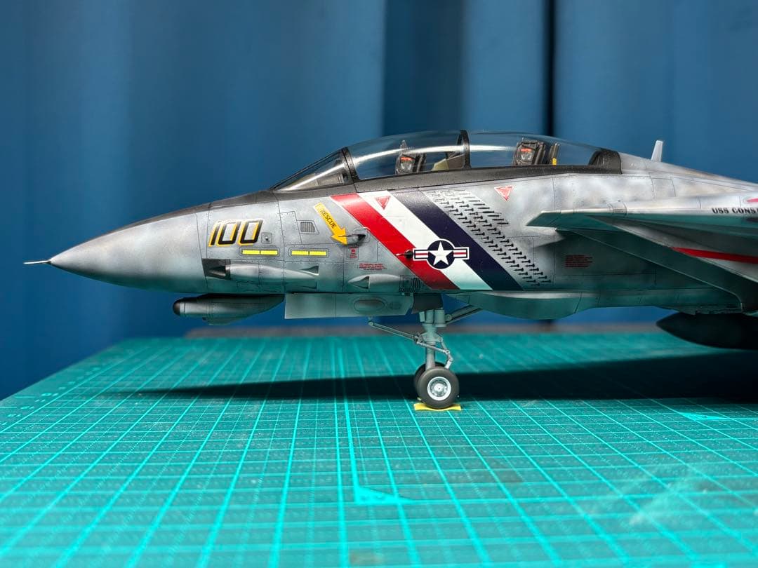 戦闘機　プラモデル　完成品　タミヤ　1/48　グラマン　F-14Dトムキャット