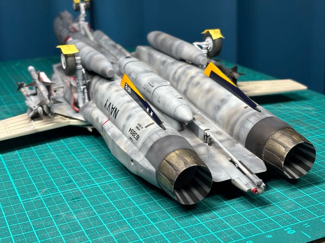戦闘機　プラモデル　完成品　タミヤ　1/48　グラマン　F-14Dトムキャット